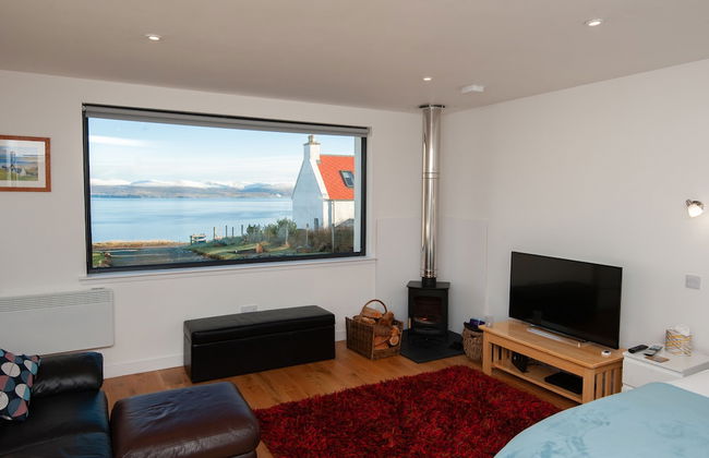 Croft 7 Geary Self Catering Studio - Photo 10