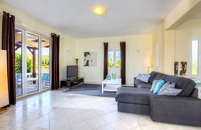 Spacious Villa with Private Pool & Outside Bar near Sea in Sisi - Foto 12