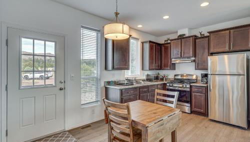 Mountain Views and Ponderosa Pines! Arizona Escape - Foto 4