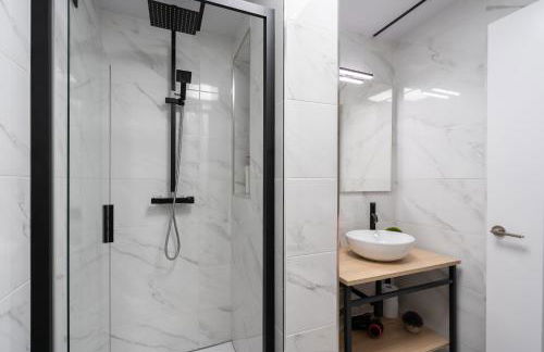 Apartamento Manola con terraza junto al Corte Inglés - Foto 9