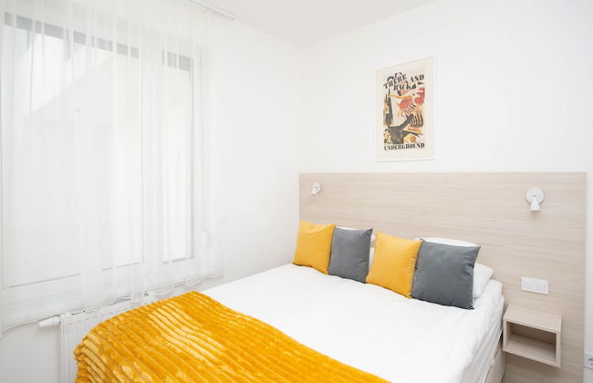 Elisabeth Downtown Apartments by FirstHost - Photo 23