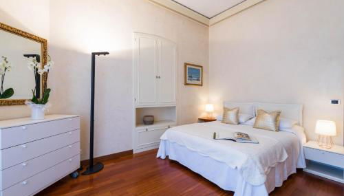 Villa Eugenia - Luxury Flat with Parking Space - Foto 1