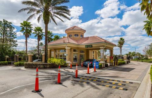 Windsor Oasis 6BR Pool Game Room 9 min Disney - Foto 73