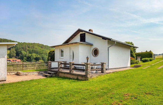 Ideal Holiday Home in Wutha-Farnroda near City Center - Foto 16