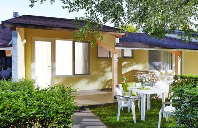 Bungalow in Caorle With Garden Furniture - Foto 23
