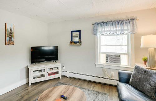 Chic and Central Apartment about 6 Mi to Sebec Lake! - Foto 6