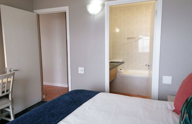 Cape Town Beachfront Apartments At Leisure Bay - Photo 11