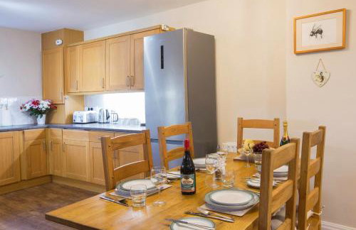 Honeybee Cottage - Photo 13