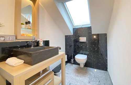 4 Zimmer Apartment, 125 qm, ruhig und zentrumsnah, max 5 Pers, Dachterasse, Garage, 1000 MBit - Foto 42