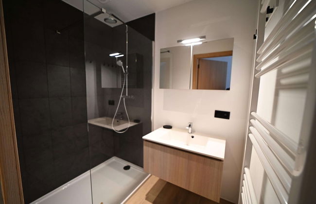 Chalet Near Durbuy With Forest & Hot Tub - Foto 13