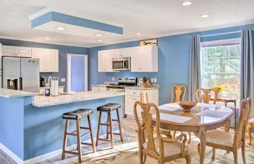 Walk to Lake Summit! Mountain-View Zirconia Home - Foto 7