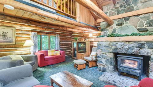 Authentic Log Cabin with Private Pond in Glidden - Foto 4