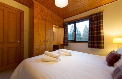 Eagle Lodge with stunning loch and mountain view - Foto 20