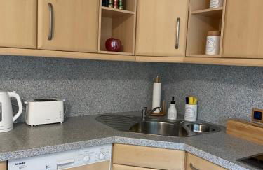 Moderne, helle Wohnung mit Terasse 15min bis OB Centro, Klimaanlage - Foto 13