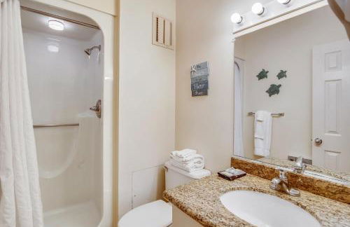 Beachfront Hideaway by Ryson Vacation Rentals - Foto 27