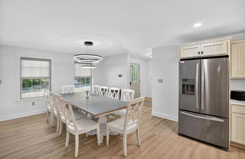 Gray Woodland Escape Golf, Pool & Cinema home - Foto 12