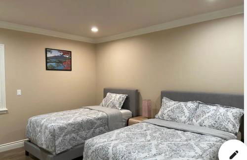 New! Cozy Gated 3BR, 2BA Vacation Home - Foto 3