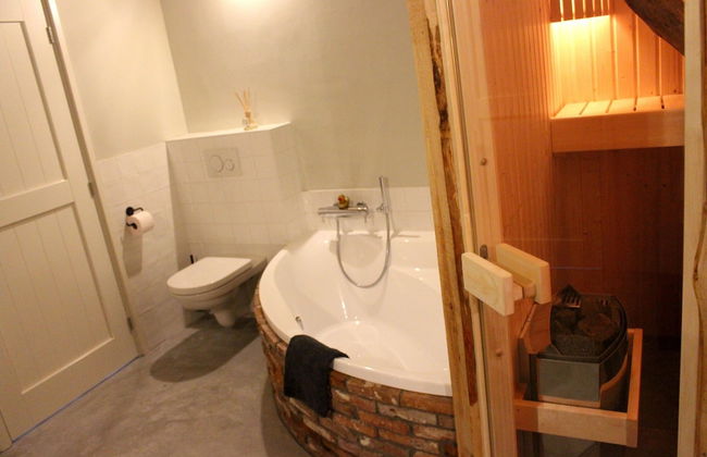 Farmhouse in Staphorst With Sauna - Photo 23