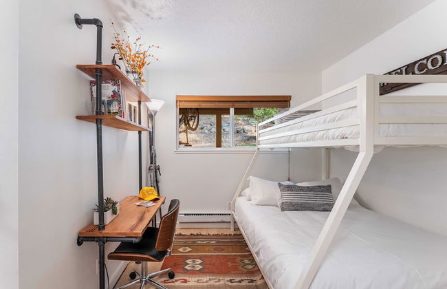 Tahoe Dreamin by Avantstay Central Location - Photo 23