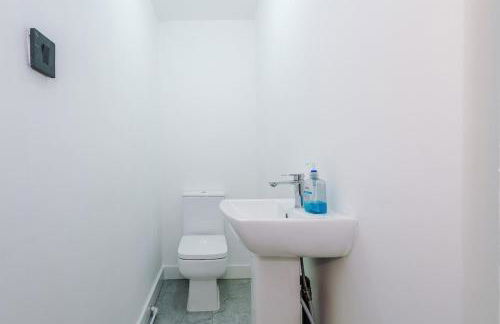 Pearl Reside - Sleeps 5, Free Parking & 5 Mins Manchester Centre - Foto 35