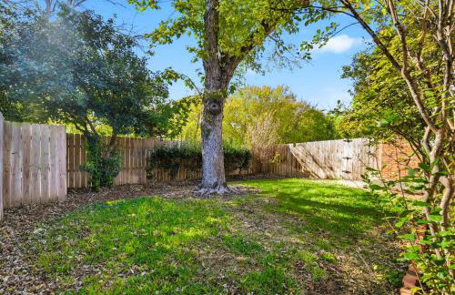 Bright and Cozy 4B Retreat in Frisco - Foto 40