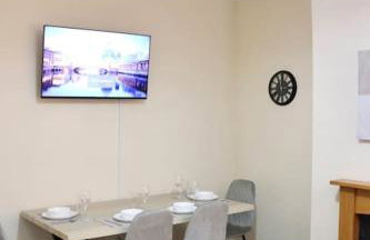 Comfortable 2 Bedroom House - Foto 16