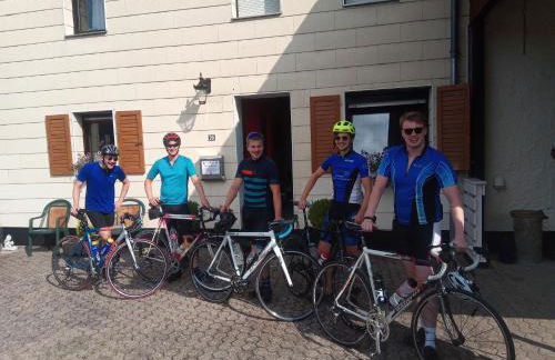 die rote Ente - Foto 19