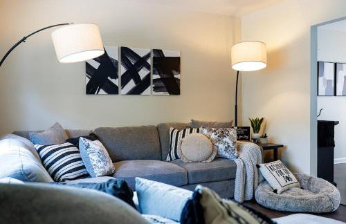 The Cooper Home, Dogs Welcome! - Foto 1