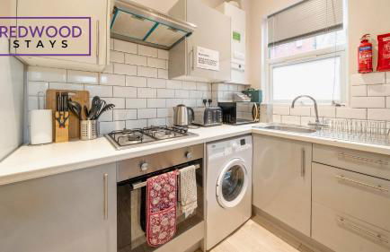 Everest Lodge Serviced Apartments for Contractors & Families, Free WiFi & Netflix By Redwood Stays - Foto 100