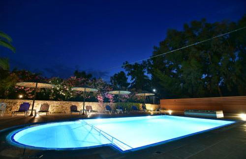 Flisvos Rooms - Photo 23