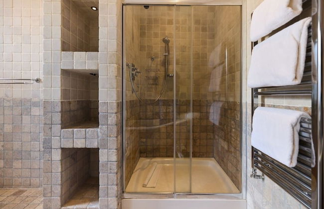 The Hampstead Getaway - Charming 5bdr Home With Conservatory - Foto 30