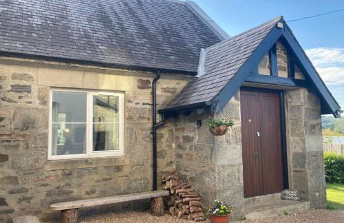 Belmont Chapel Cottage - Photo 2