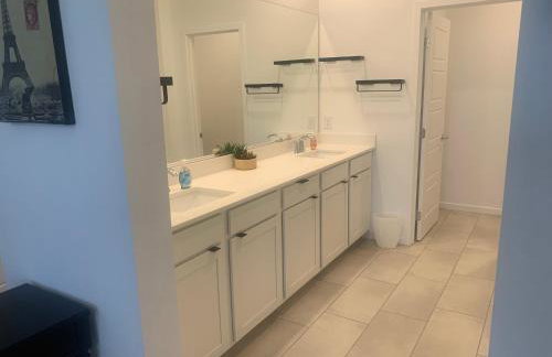 Walking on Water Street - Foto 16