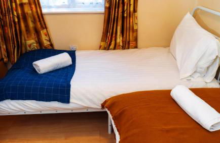 Homely 2Bed Apt Bletchley Milton Keynes Contractors & Vacationers - Foto 20