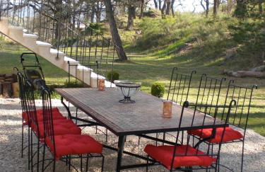 Château de Peyrolles - Photo 29