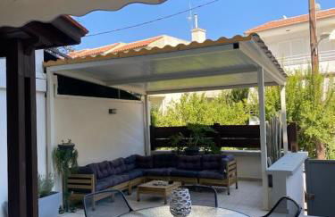 John's house - Photo 1