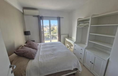 Large 3-bedroom apartment Port Vauban - Foto 40