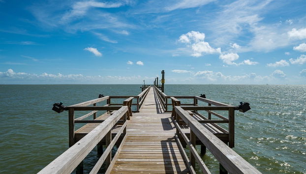 Bay Breeze Bungalow by Miss Kitty’s - Photo 3, Property amenity