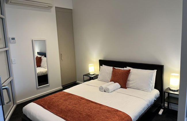 Tasha's Apartments on Morphett - Photo 13