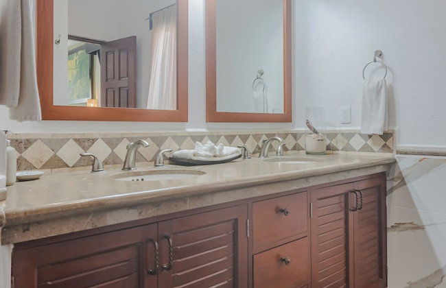 Luxurious 6-bedroom Villa With Private Pool in Playa del Carmen - Foto 38