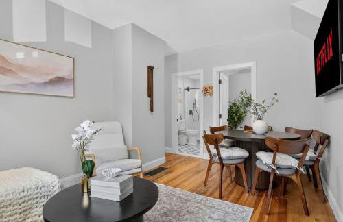 LUX Retreat Home with Yard - Foto 2