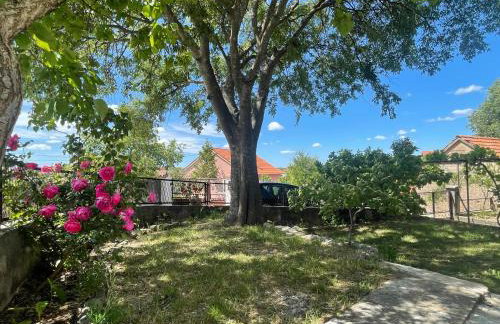 NEW - House KoStella - Drniš - Foto 34