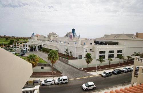 Book Inn Golf Park Sunny Cozy Apartment near the Ocean with large double terraces, fiber WIFI, 3 pools, bbq Tenerife South - Foto 154