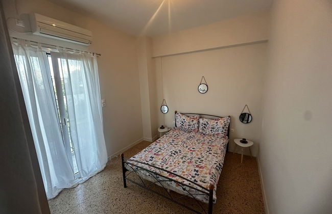 Agioi Theodoroi Beach view Modern Apt - Foto 2