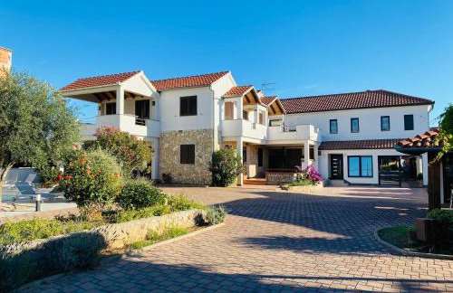 Apartmani Svemir - Photo 6