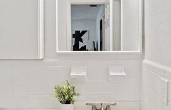 Lovely 2 BR Condo With Free Parking on Premises - Foto 47