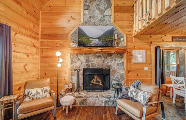 Gorgeous & Secluded 3 BDR Cabin in Mineral Bluff! - Foto 43