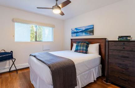 Walk to Lake, Dining+shops 5mins to Ski Resort Incline Paradise by Avantstay - Foto 51