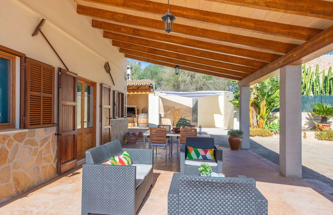 Vista Sol in Ariany With 2 Bedrooms and 1 Bathrooms - Photo 4