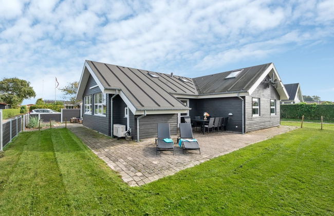 "Thorwith" - 150m from the sea - Foto 1